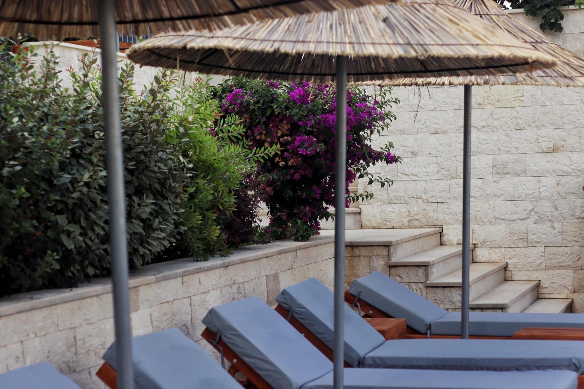 Golden Beach Suites Saranda Zewnętrze zdjęcie