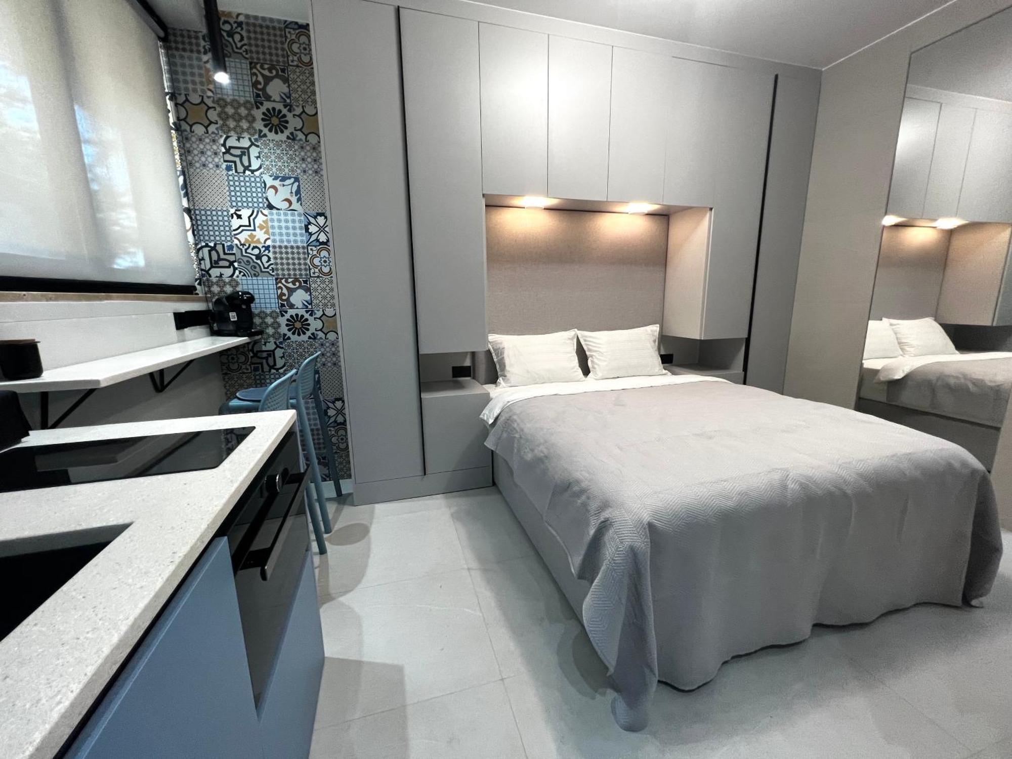 Golden Beach Suites Saranda Zewnętrze zdjęcie